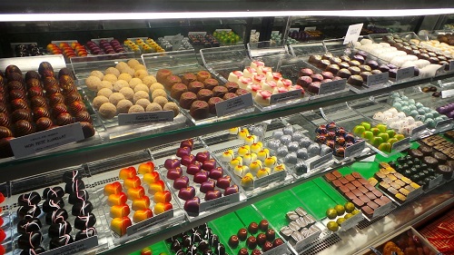 cookies candy store